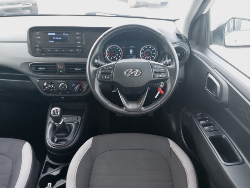 Used Hyundai i10 2022 for sale - 77988152: Photo 12