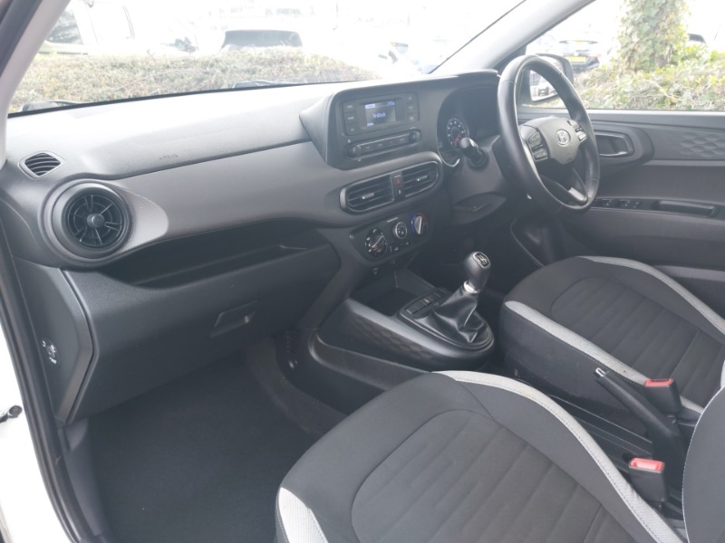 Used Hyundai i10 2022 for sale - 77988152: Photo 5