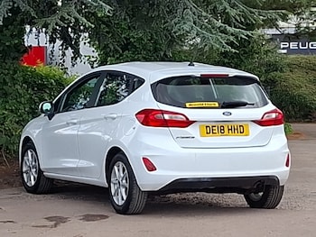 Used Ford Fiesta 2018 for sale - 79207416: Photo