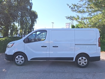 Used Renault Trafic 2024 for sale - 79139150: Photo