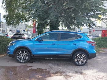 Used Nissan Qashqai 2018 for sale - 75762987: Photo
