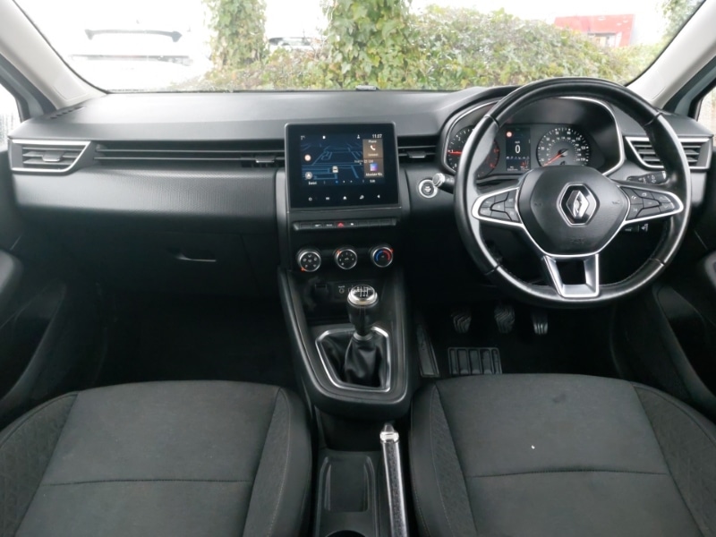 Used Renault Clio 2020 for sale - 77424275: Photo 2
