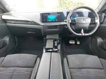 Used Vauxhall Astra 2023 for sale - 74393998: Photo