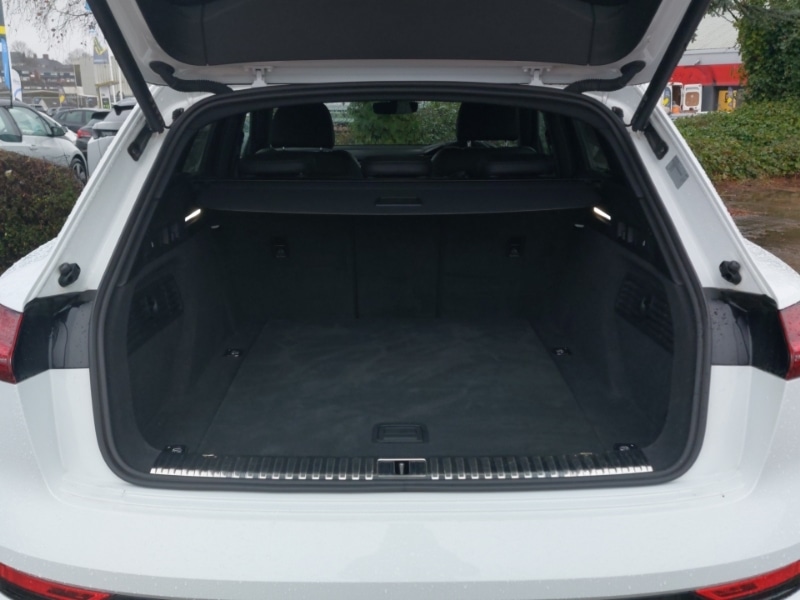 Used Audi e-tron 2021 for sale - 76975125: Photo 8