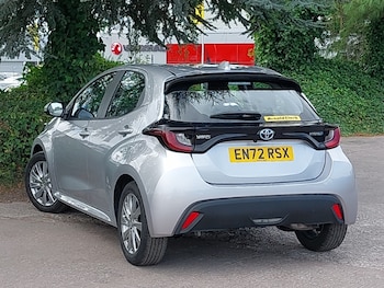 Used Toyota Yaris 2023 for sale - 75663845: Photo