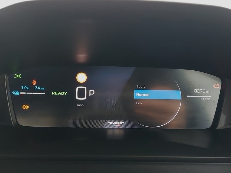 Used Peugeot 2008 2024 for sale - 77324836: Photo 15