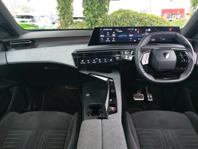 Used Peugeot 3008 2024 for sale - 76160340: Photo 2