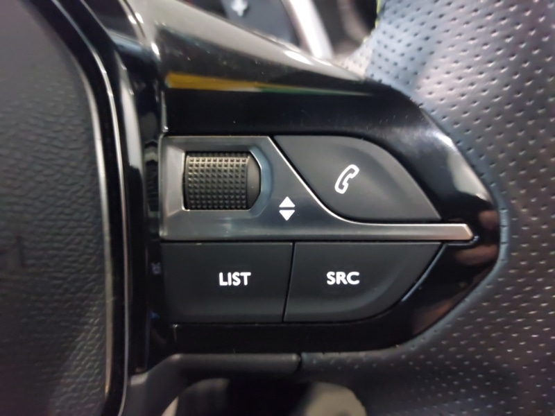 Used Peugeot 2008 2020 for sale - 77337937: Photo 15