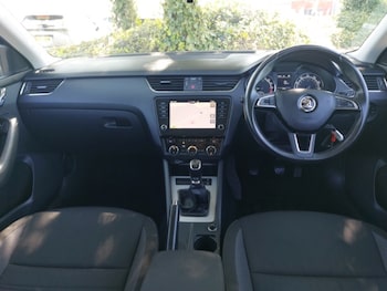 Used Skoda Octavia 2020 for sale - 78355060: Photo