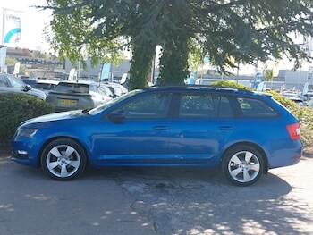 Used Skoda Octavia 2020 for sale - 78355060: Photo
