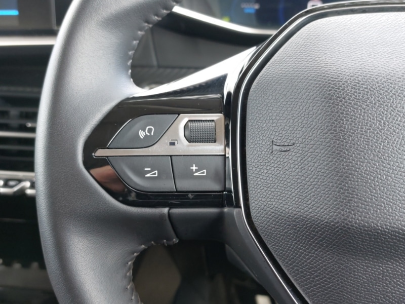 Used Peugeot 208 2023 for sale - 78032741: Photo 13