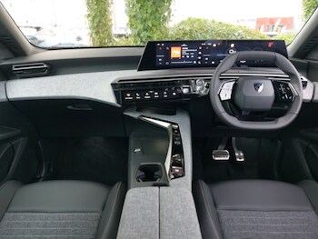 Used Peugeot 3008 2025 for sale - 76464797: Photo