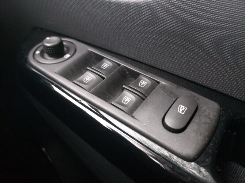 Used Renault Captur 2013 for sale - 76285801: Photo 18