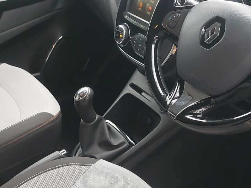 Used Renault Captur 2013 for sale - 76285801: Photo 19