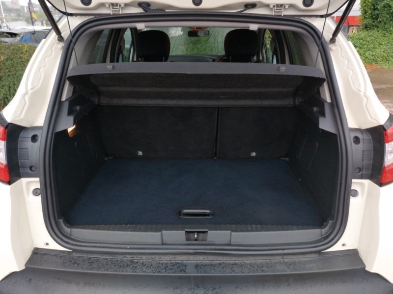 Used Renault Captur 2013 for sale - 76285801: Photo 8