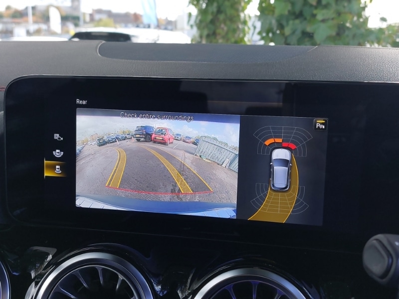 Used Mercedes-Benz EQA 2022 for sale - 76354311: Photo 11