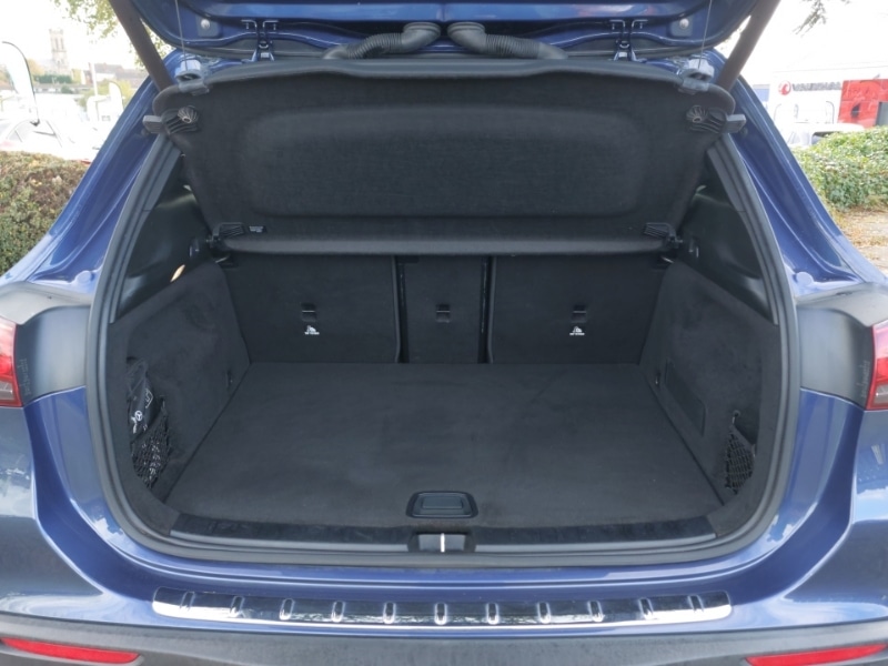 Used Mercedes-Benz EQA 2022 for sale - 76354311: Photo 8