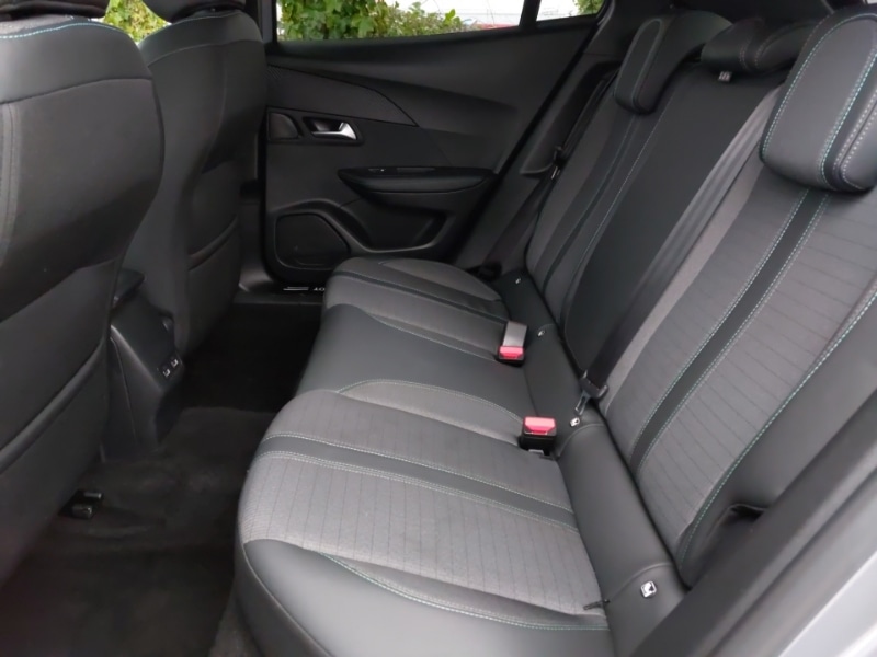 Used Peugeot 2008 2022 for sale - 77228621: Photo 6