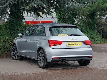 Used Audi A1 2016 for sale - 76054600: Photo 3