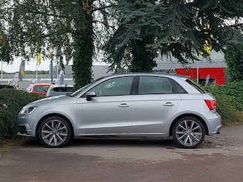 Used Audi A1 2016 for sale - 76054600: Photo 4