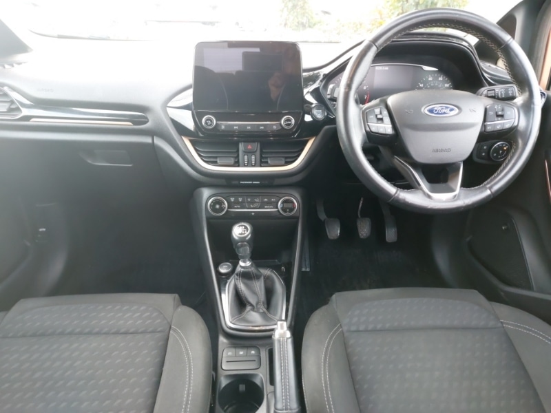 Used Ford Fiesta 2017 for sale - 77189808: Photo 2