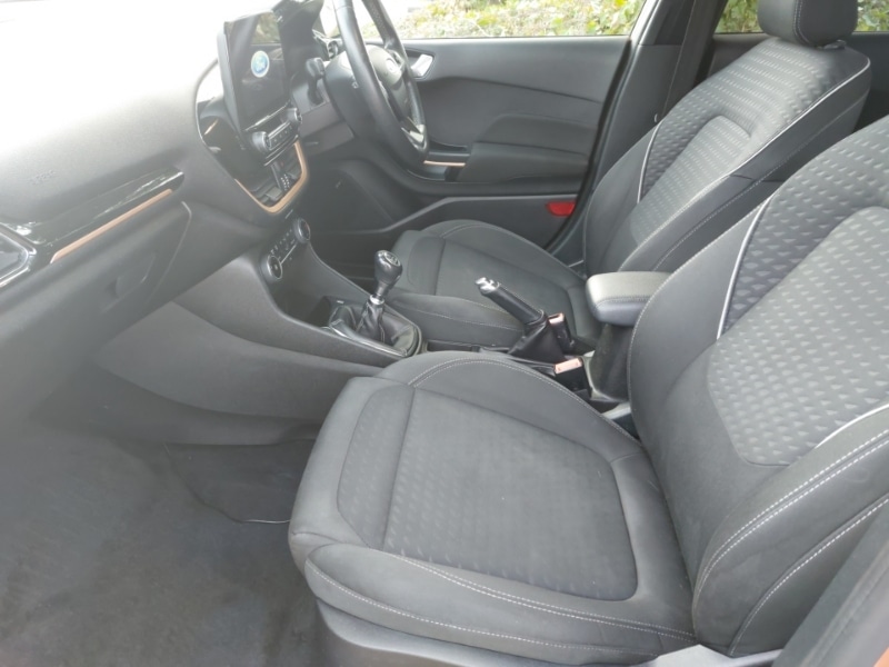 Used Ford Fiesta 2017 for sale - 77189808: Photo 5