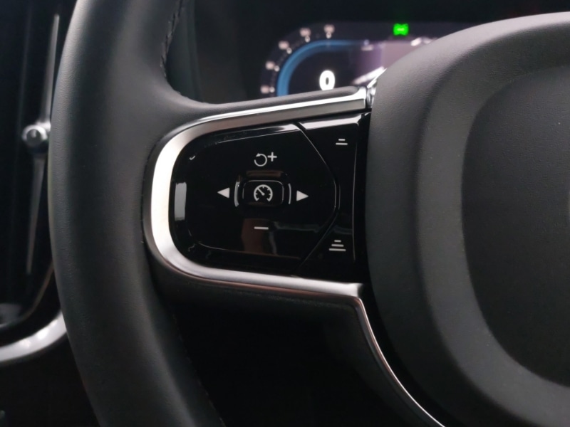 Used Volvo V60 2022 for sale - 77173882: Photo 13