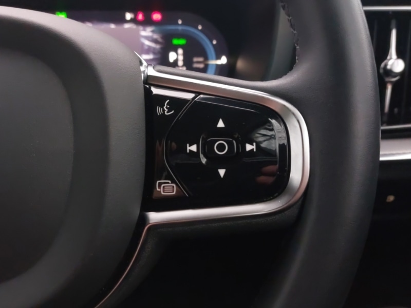 Used Volvo V60 2022 for sale - 77173882: Photo 14