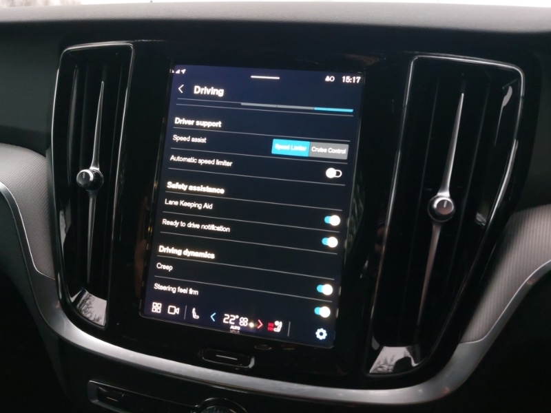 Used Volvo V60 2022 for sale - 77173882: Photo 17