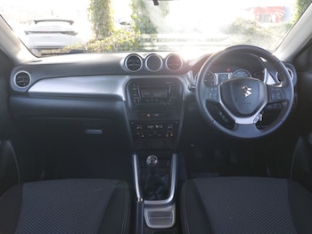 Used Suzuki Vitara 2016 for sale - 77028528: Photo