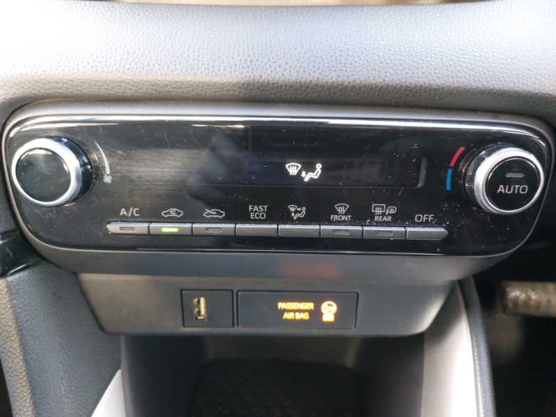 Used Toyota Yaris 2023 for sale - 76987234: Photo 13