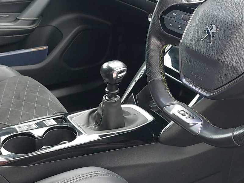 Used Peugeot 2008 2021 for sale - 76816231: Photo 19