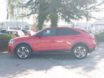 Used Audi Q3 2023 for sale - 74366170: Photo