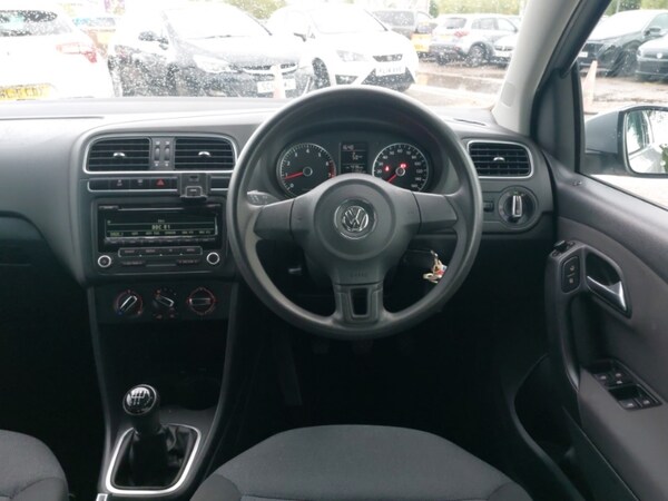 Used Volkswagen Polo 2014 for sale - 76091778: Photo 12