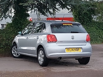 Used Volkswagen Polo 2014 for sale - 76091778: Photo 3