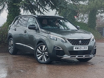 Peugeot 5008 feature image