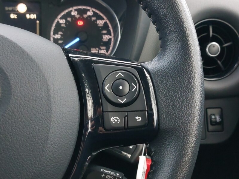 Used Toyota Yaris 2019 for sale - 76779418: Photo 14