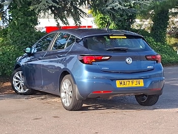Used Vauxhall Astra 2017 for sale - 79501390: Photo
