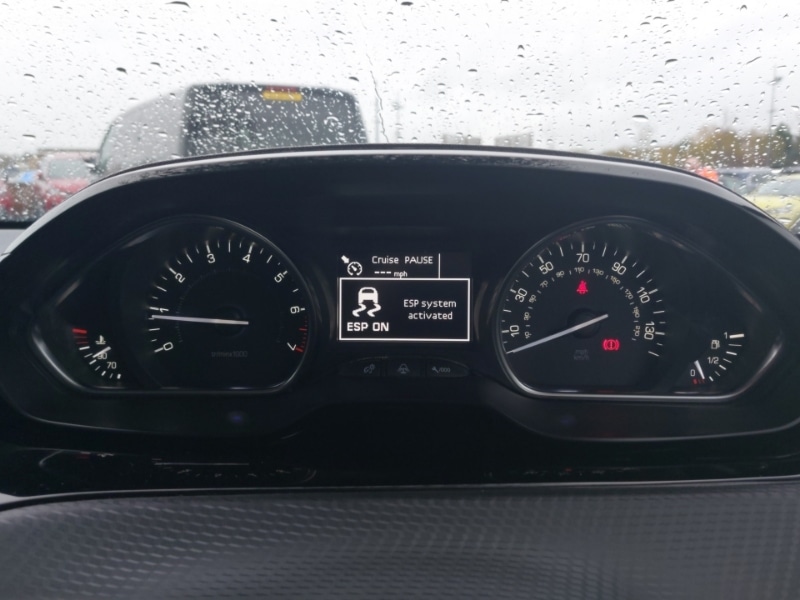 Used Peugeot 2008 2017 for sale - 77035129: Photo 15