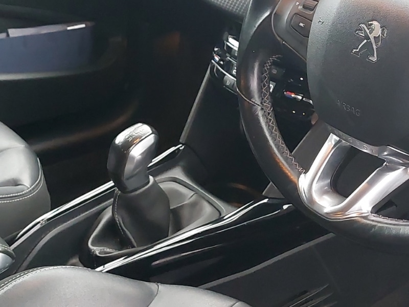 Used Peugeot 2008 2017 for sale - 77035129: Photo 19