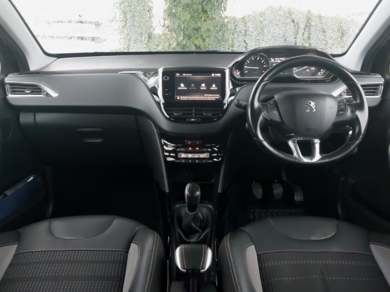 Used Peugeot 2008 2017 for sale - 77035129: Photo 2