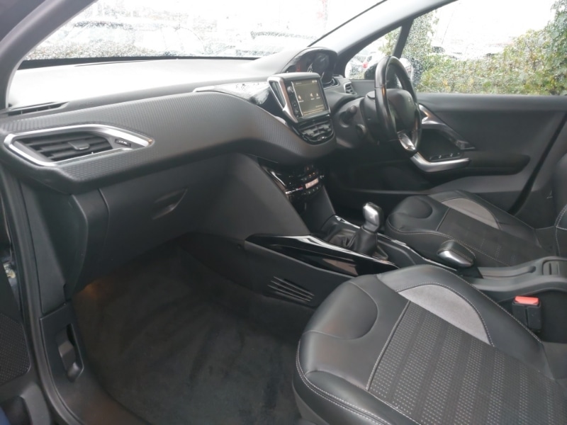 Used Peugeot 2008 2017 for sale - 77035129: Photo 5