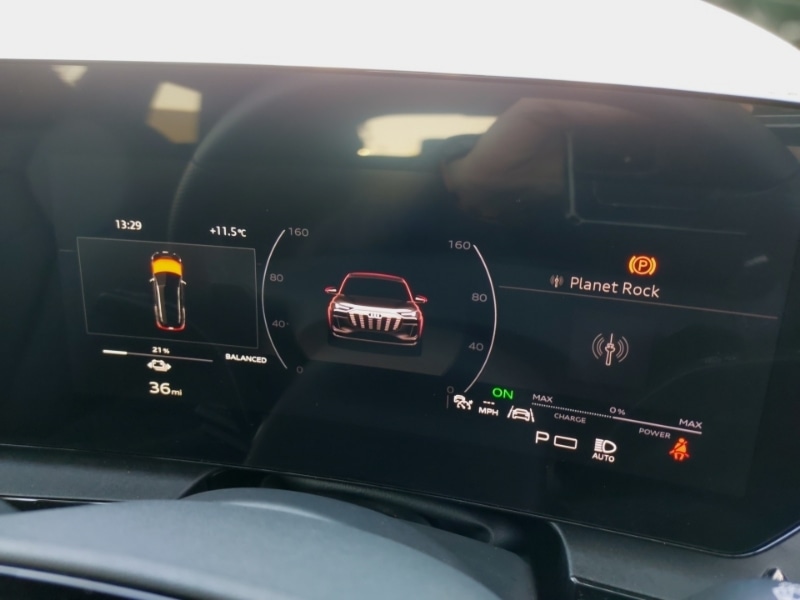 Used Audi Q6 e-tron 2025 for sale - 77922849: Photo 15