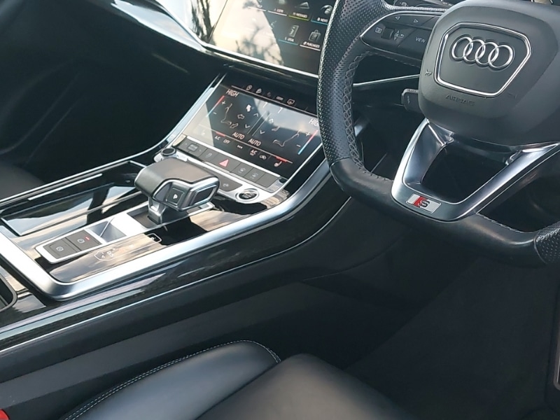 Used Audi Q7 2022 for sale - 77028523: Photo 19