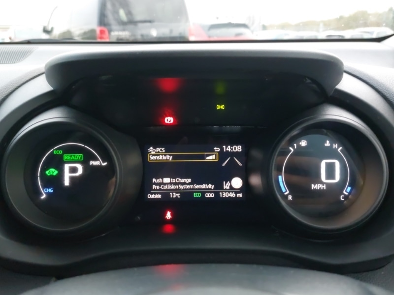 Used Toyota Yaris 2021 for sale - 76763655: Photo 16