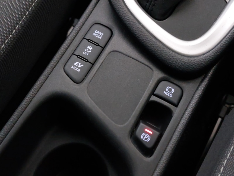 Used Toyota Yaris 2021 for sale - 76763655: Photo 17