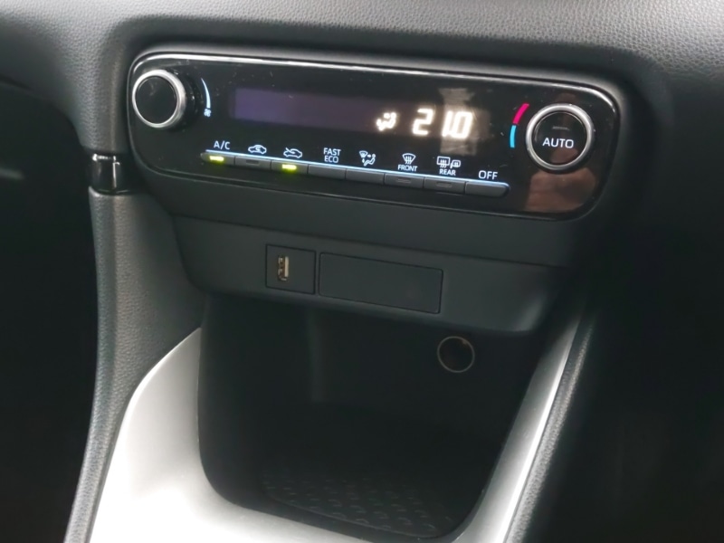 Used Toyota Yaris 2021 for sale - 76763655: Photo 18