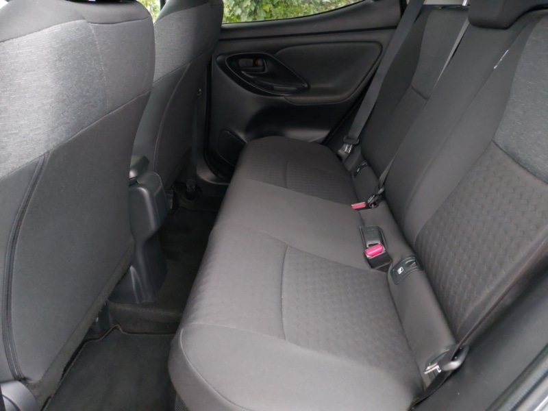 Used Toyota Yaris 2021 for sale - 76763655: Photo 6