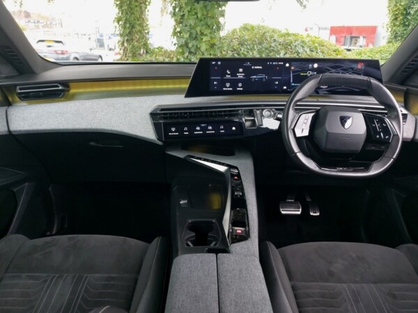 Used Peugeot 3008 2024 for sale - 76238358: Photo 2