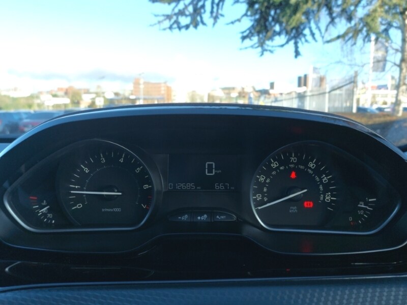 Used Peugeot 208 2018 for sale - 76779413: Photo 15